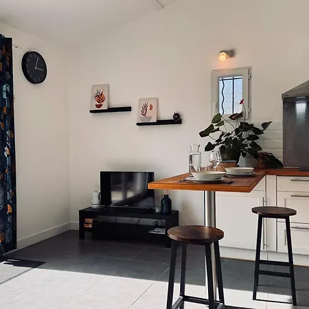Le Cosy De La Ramee 투르네푀일